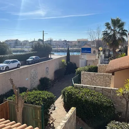 Maisonnette Les Marines D'helios T2 *